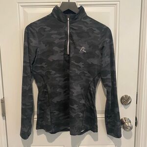 Rhoback The Circuit Performance Q Zip in Camo Print Women’s Size Small